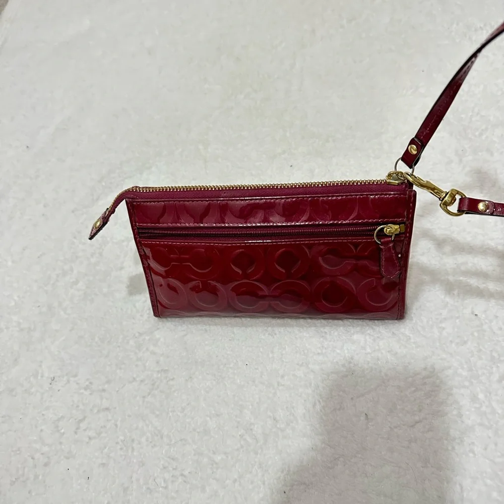 Coach Peyton Op Art Wristlet